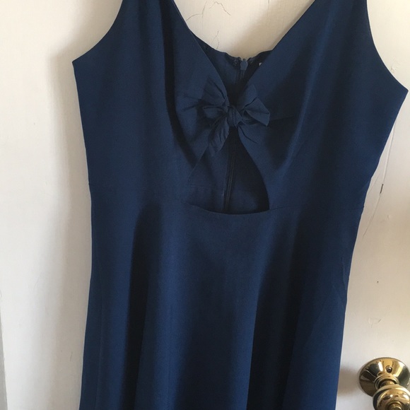 Navy blue cocktail dress - Size 4 - Worn once!!! - Picture 2 of 3